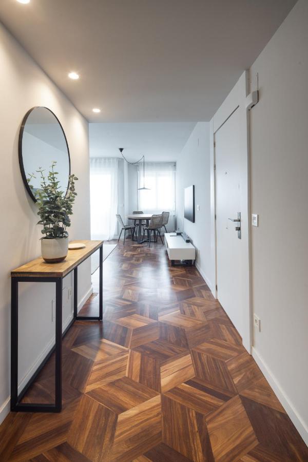 Zarautz Beach With Parking By Aston Rentals 외부 사진