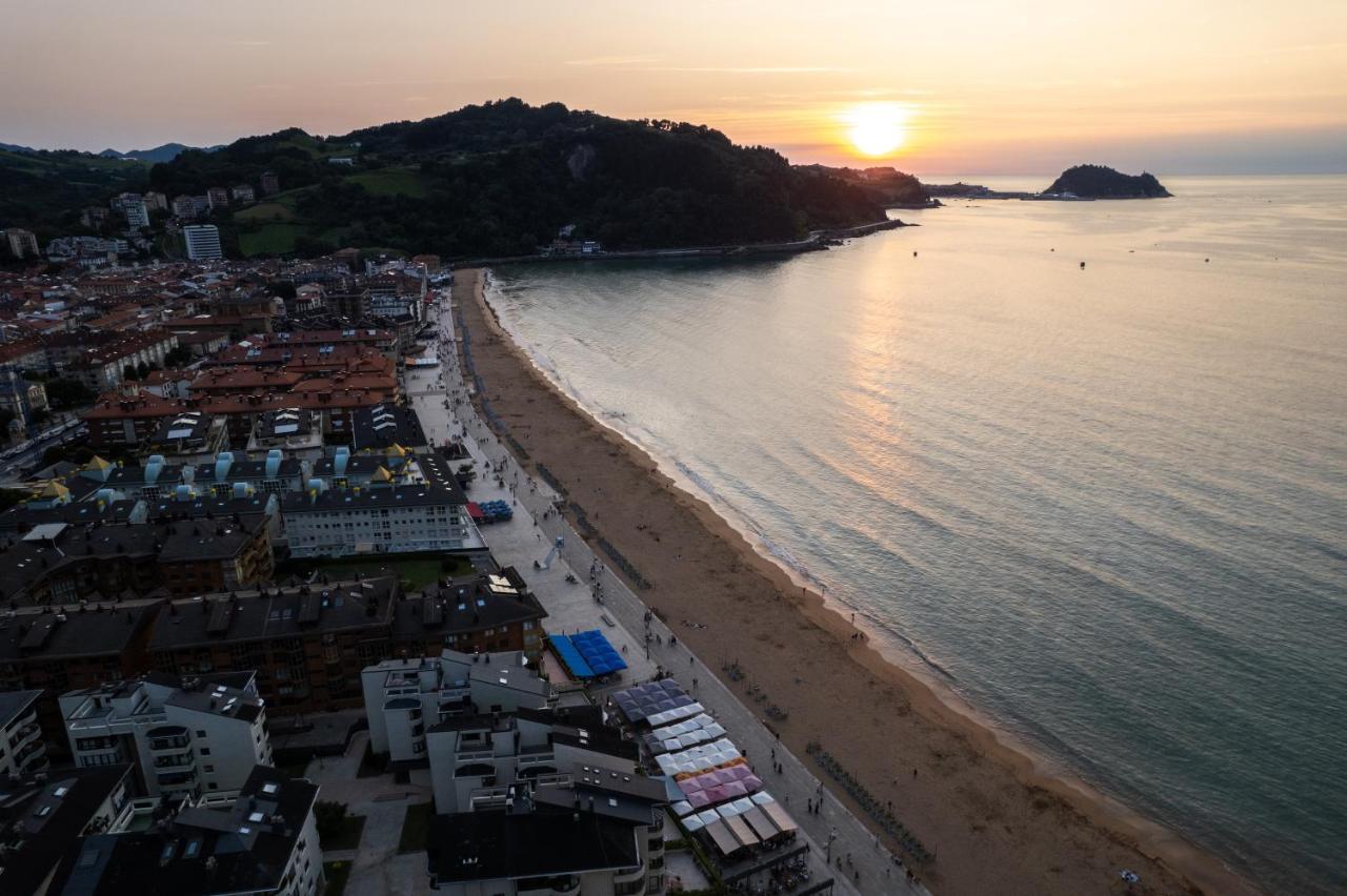 Zarautz Beach With Parking By Aston Rentals 외부 사진